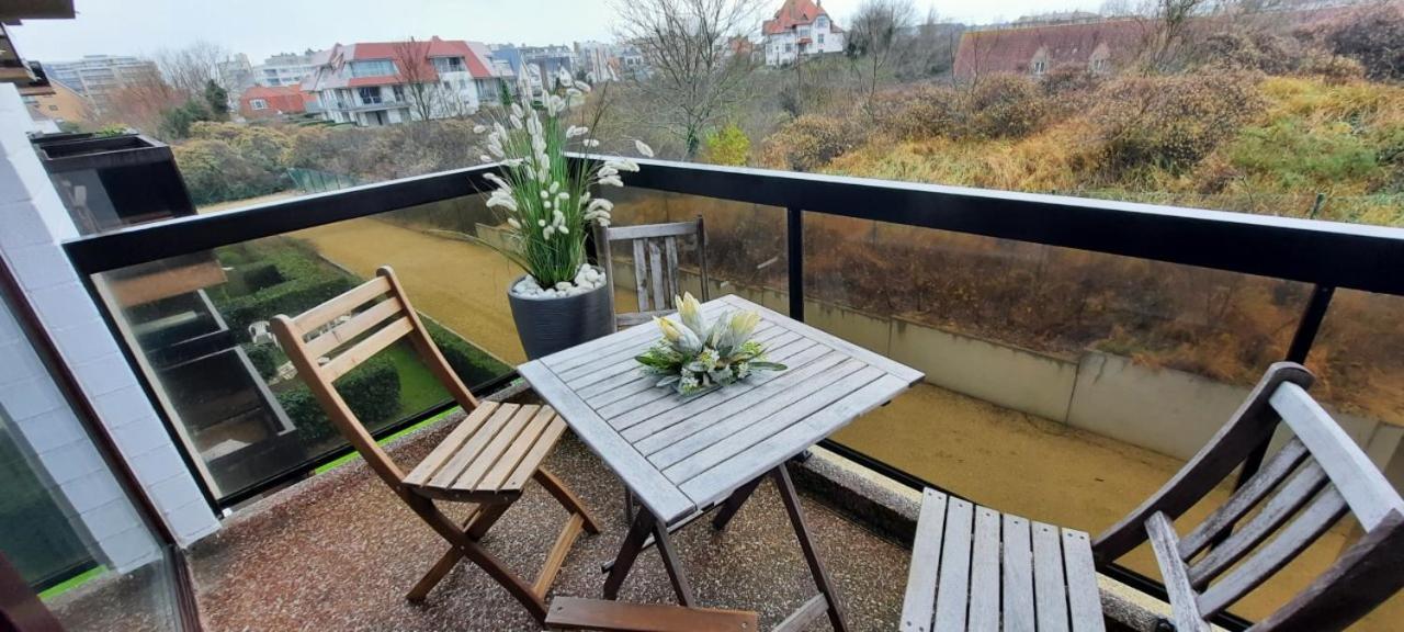 Koksijde Promenade Apartamento Exterior foto